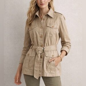 Lauren Ralph Lauren Safari, utility jacket silhouette Lightweight in Tan. size M